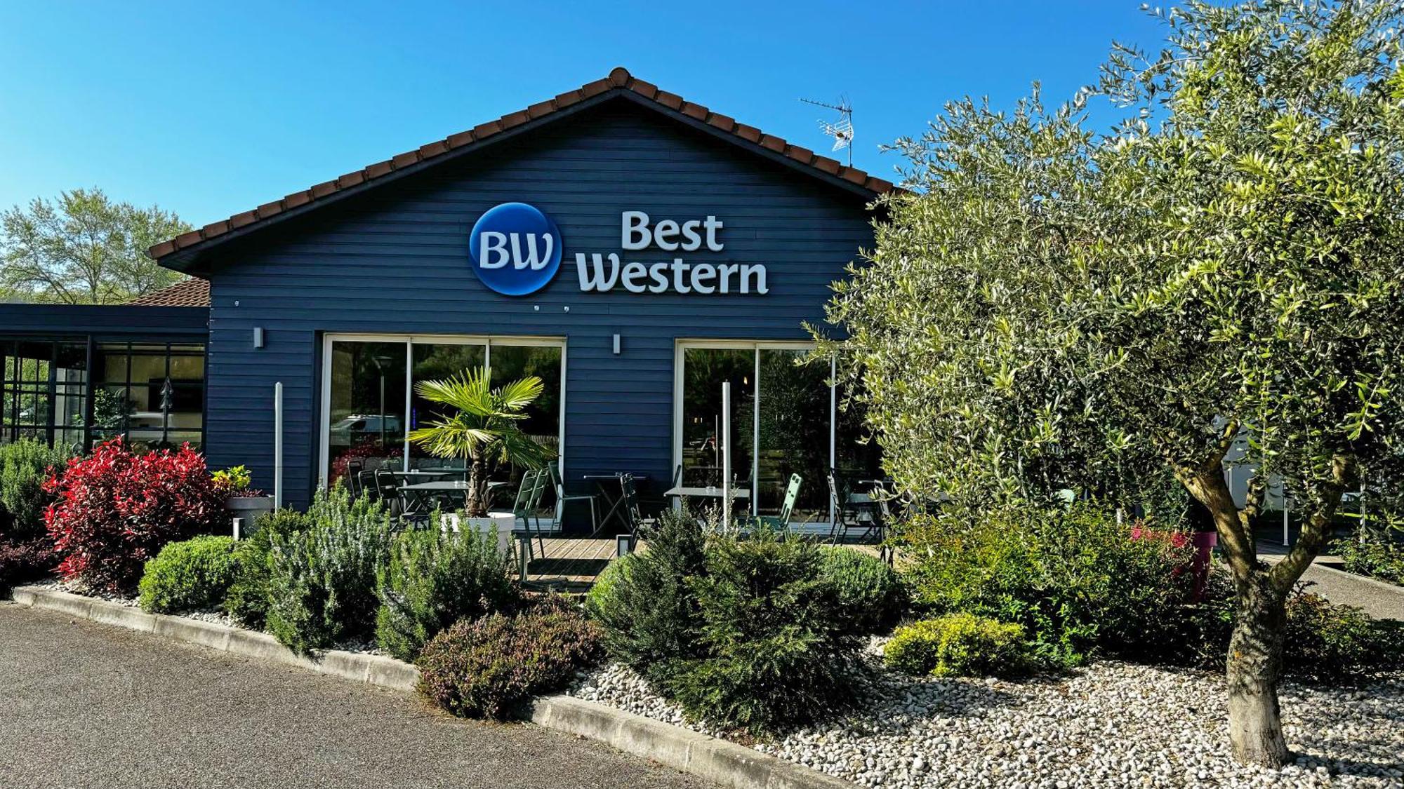 Best Western Bourgoin Jallieu Exterior foto