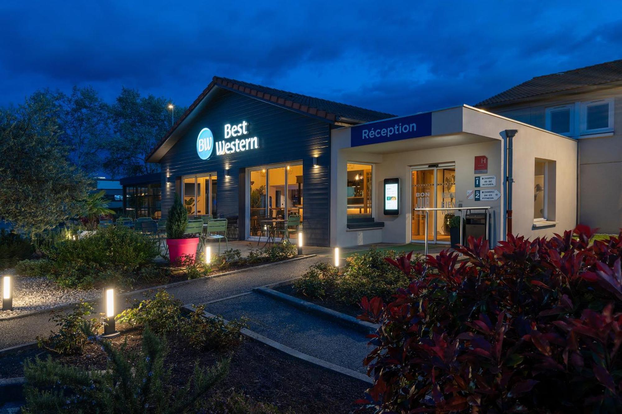 Best Western Bourgoin Jallieu Exterior foto